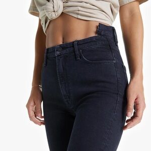 Mother The Dazzler Shift Jeans Black